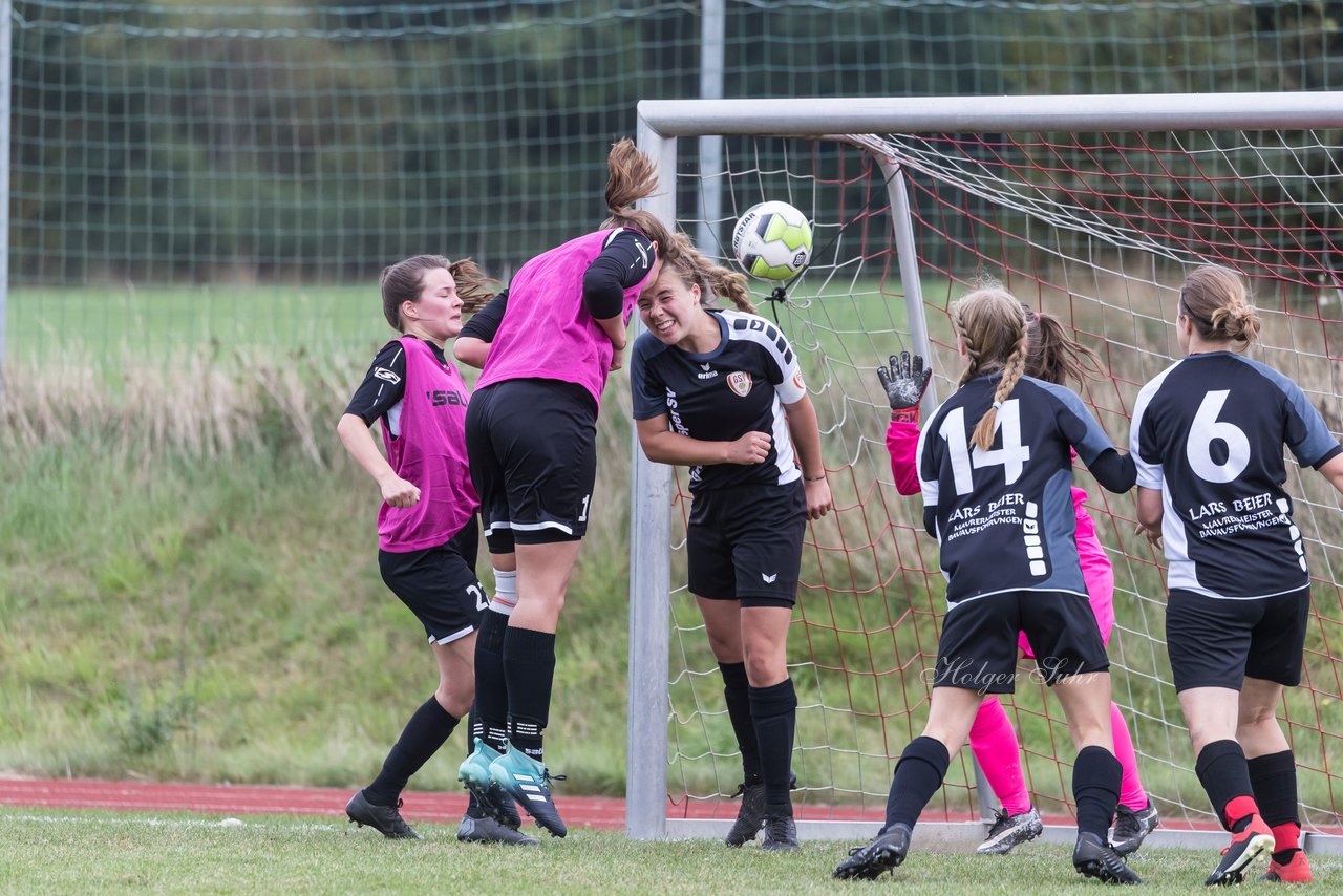 Bild 288 - Frauen Grossenasper SV - SV Steinhorst/Labenz : Ergebnis: 1:3